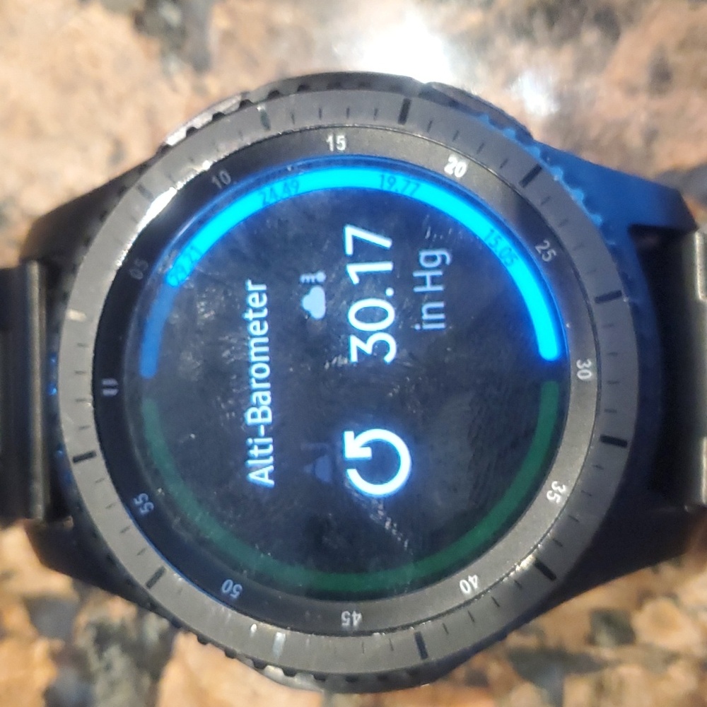 Samsung Gear 3 Frontier 46mm Smart Watch, New Battery & Charger & X-tra Bands - Picture 13 of 16